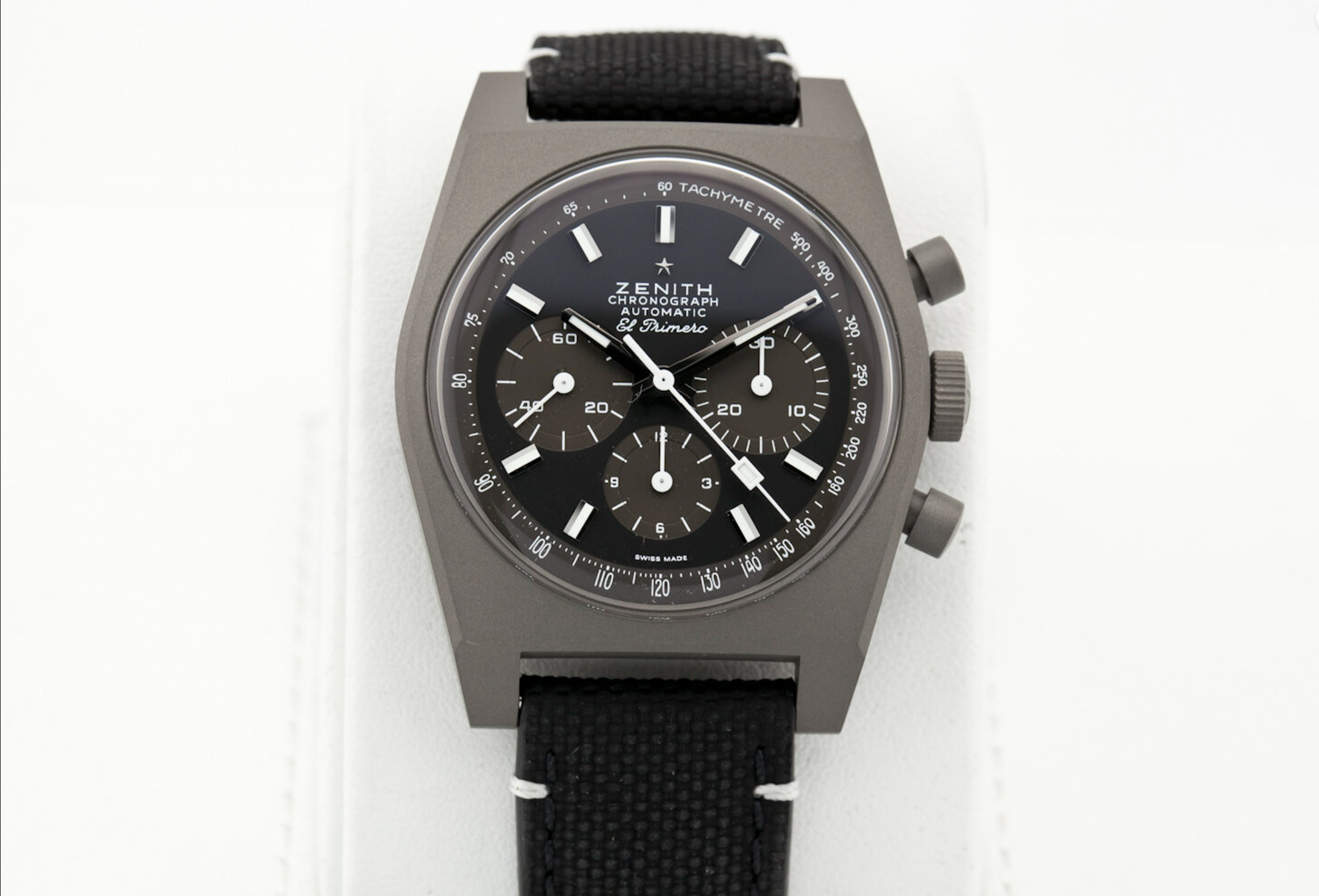 97.T384.4061/21.C822 Chronomaster El Primero Revival Shadow Black Automatic Black Titanium 37